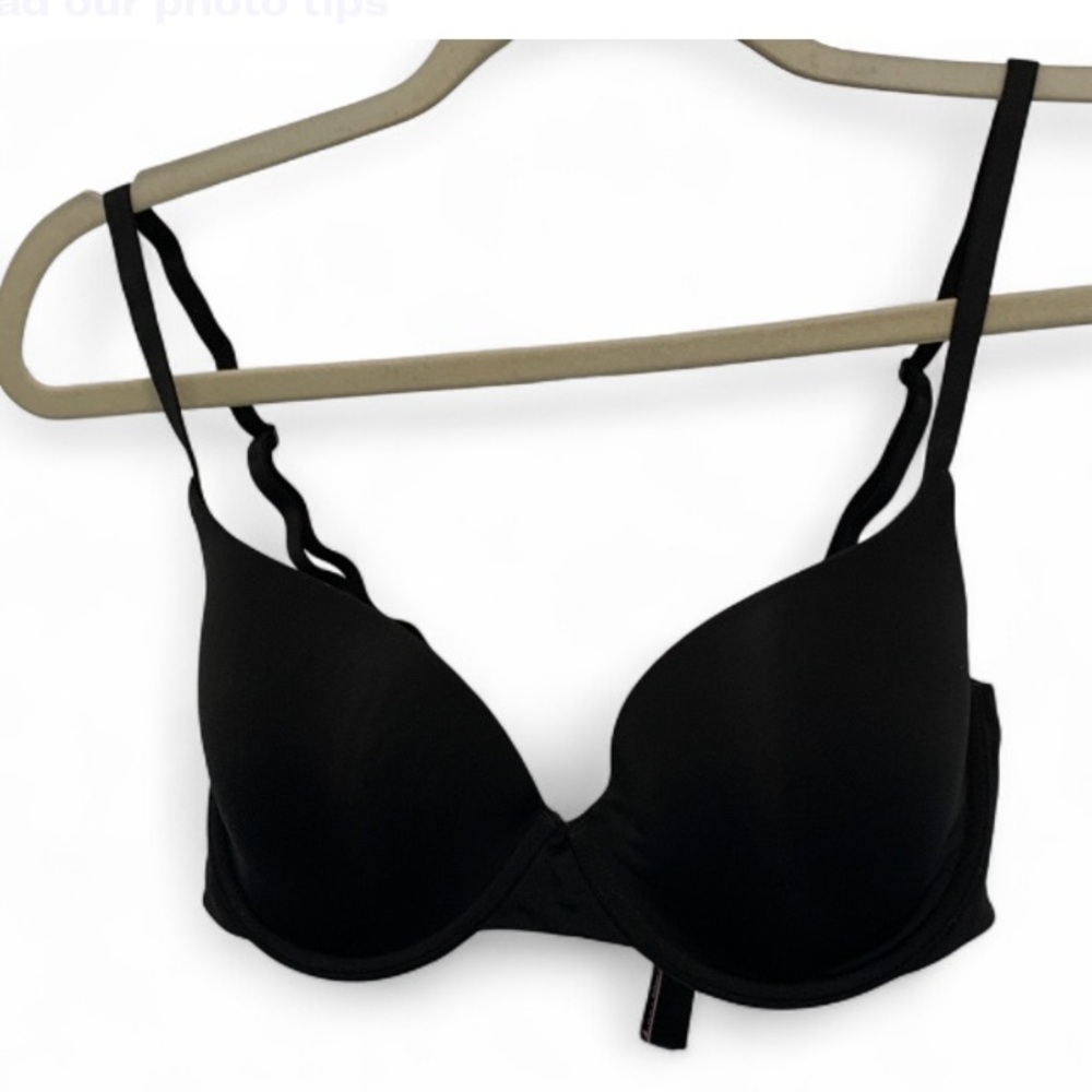 Victoria’s Secret Demi Black Bra Size 32DD
